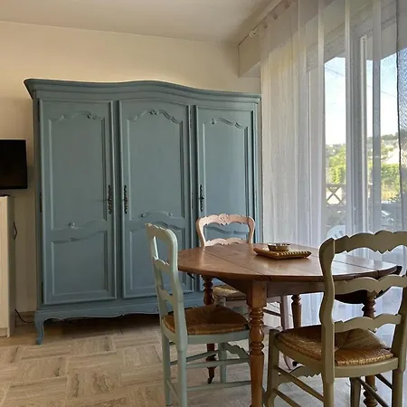 Apartment 541 - En Rez-de-jardin A Quelques Pas De La *